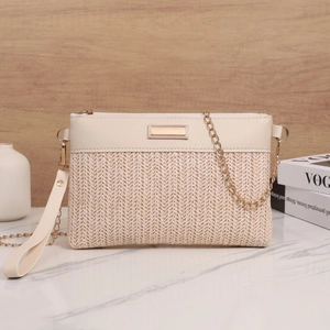 Women Fashion Straw Woven Crossbody Bag With Metal Chain Wrist Strap PU Leather Patchwork Small Square Shoulder Bag Summer Vacation Clutch