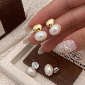 Boucles D'oreilles Pendentif Künstliche Perle Rétro Français Géométrique Cuivre Plaqué Or Élégant Bijoux Pour Femmes