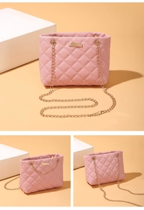Detailed views of the pink quilted shoulder bag featuring gold chain strap and stitching