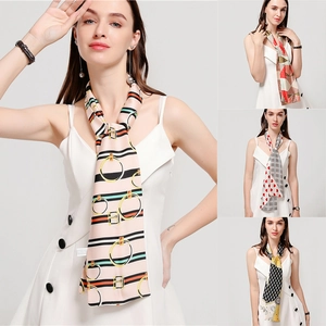 Eleganti sciarpe sottili in seta da donna con motivi a catena vintage e stampe grafiche