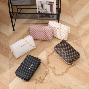 Sac Bandoulière En Cuir PU Imprimé Rétro Pour Femmes Mode Petit Sac Carré Chaîne Sac De Téléphone Portable Vintage Décontracté