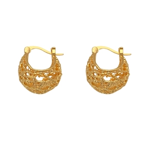 Boucles d'oreilles créoles dorées à mailles creuses avec fermoir dormeuse chic
