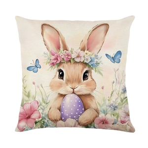 Housse de coussin lapin de Pâques avec couronne de fleurs et œuf sur tissu en lin