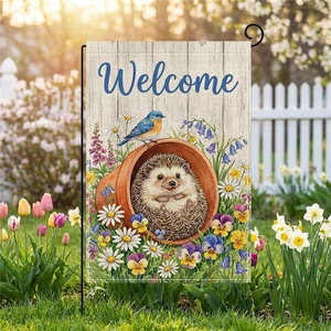 Drapeau de jardin de Pâques avec hérisson et fleurs dans un cadre printanier extérieur