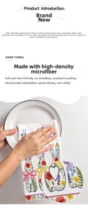 Gros plan sur la texture en microfibre haute densité et les fibres du torchon