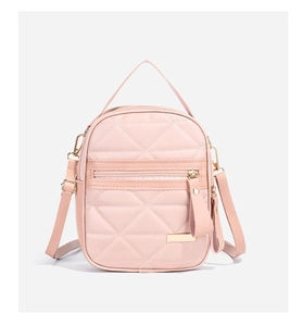 Mini sac à dos rose en cuir PU matelassé avec bretelles réglables et détails dorés