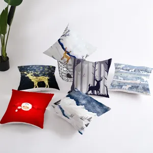Set di federe natalizie decorative con renne, Babbo Natale e motivi di foreste invernali