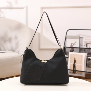 Chic black V-quilted hobo tote bag with golden zipper for women casual commute