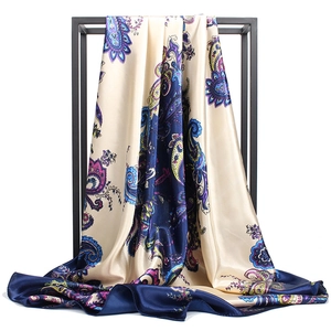 Foulard Carré Élégant En Satin Aspect Satin Imprimé Paisley Châle Protection Solaire Bandana Rétro Pour Femmes