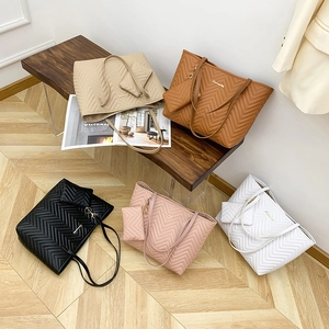 Borsa Tote Trapuntata a V da Donna E Mini Pochette Grande Capacità in Pelle PU Borsa a Tracolla Moda Chevron Per Lavoro