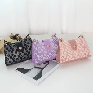 Sac Bandoulière Femme Broderie Dentelle Marguerite Sac Sous le Bras Mini en Cuir PU Avec Chaîne en Métal Floral