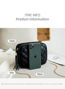Detailed size chart for black quilted crossbody bag showing 19cm length and golden chain