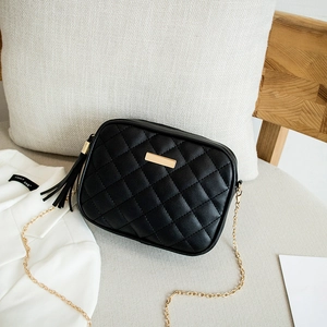 Women Quilted Crossbody Bag PU Leather Golden Chain Strap Small Square Shoulder Bag With Tassel Bow Decor Fashion