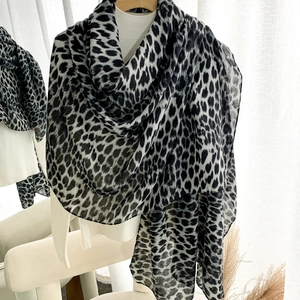 Leopard Print Scarf Cotton Linen Herringbone Pattern Soft Oversized Shawl Wrap Fashion For Women
