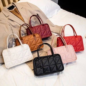 Women's PU Leather Quilted Diamond Pattern Handbag Small Pillow Bag With Gold Chain Strap And Double Handles Fashion Crossbody Bag