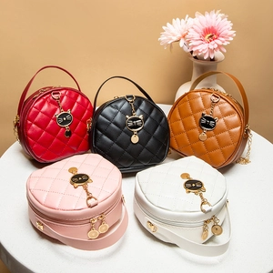 Women Round Crossbody Bag Quilted PU Leather Handbag Gold Chain Shoulder Purse With Cat Charm Elegant Circular Satchel