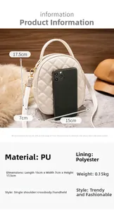 Petit sac bandoulière blanc matelassé en cuir PU avec comparatif de taille