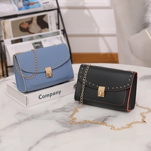 Fashionable small square PU leather crossbody bags with gold rivets and chain straps