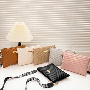Sac Bandoulière Matelassé Pour Femmes En Cuir PU Petit Sac Pour Téléphone Avec Large Sangle Imprimée Sac À Épaule Carré