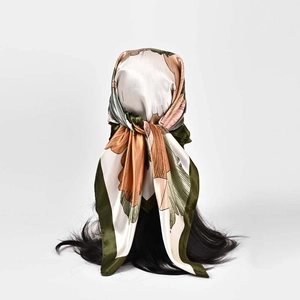 Elegant Floral Print Square Scarf Satin Satin Feeling Headscarf Vintage French Style Hair Wrap For Women