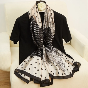 Femmes Grand Écharpe En Satin Satin Châle Imprimé À Pois Paisley Léger Protection Solaire Plage Hijab Élégant Enveloppements Mode