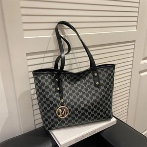 Women M Letter Print PU Leather Tote Bag Large Capacity Monogram Shoulder Bag With Gold Metal Pendant Commuter Work Bag