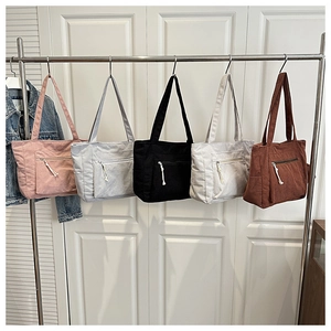 Corduroy tote bags in five colors with front zipper pocket for daily commuting
