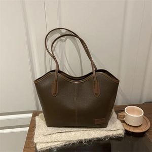 Retro large coffee tote bag in pebbled leather with dual shoulder straps for workwear