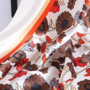 Elegant floral print satin silk scarf 90x90cm featuring vintage sunflower pattern