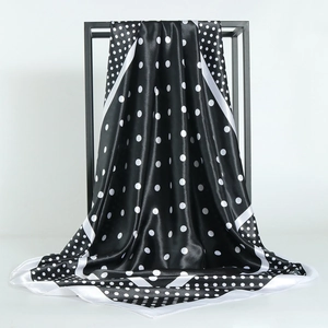 Foulard Carré Imprimé Pois Satin Imitation Satin Bandana Hijab Grand Lisse Pour Femmes Élégant