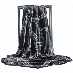 Square Scarf Satin Feeling Satin Polyester Geometric Chain Print Large Head Scarf Elegant Neck Wrap Fashion Accessory For Women