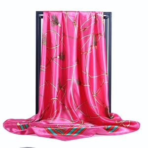 Classic satin silk scarf with pink horse carriage print and decorative red green border