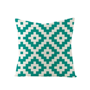 Detailansicht des modernen geometrischen Pixel-Rautenmusters auf Kissenbezug aus Polyester