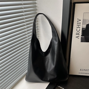 Grand sac cabas minimaliste en cuir PU noir pour femme pour le shopping quotidien