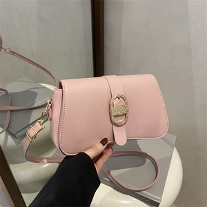 Sac Sous Le Bras Rétro Pour Femmes Avec Boucle Ovale Dorée Sac À Main Élégant En Similicuir Minimaliste