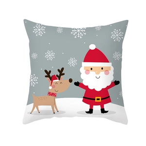 Nordischer Kissenbezug mit Weihnachtsmann und Rentier auf grauem Pfirsichhaut-Stoff