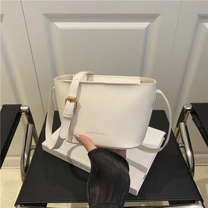Sac Seau Pour Femmes Cuir PU Grain Lychee Sac À Bandoulière Minimaliste Urbain Décontracté Quotidien Mini Mode Petit