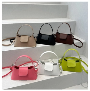 Detailed display of premium handbags in multiple colors featuring elegant FAYISSA branding