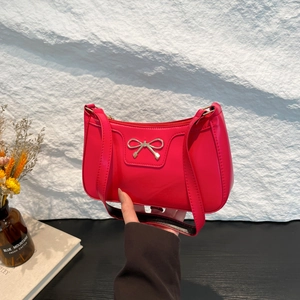 Sac À Bandoulière Sous Le Bras Chic En Cuir PU Décoration Nœud En Métal Fermeture Éclair Fleur Sac À Main Tendance Pour Femme