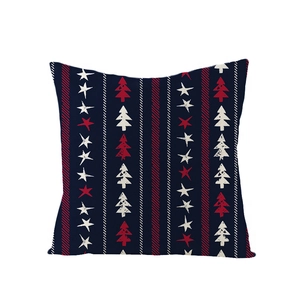 Détail d'une housse de coussin en lin avec rayures bleues et motifs d'arbres de Noël