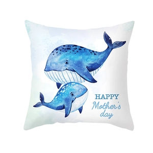 Federa per cuscino Festa della Mamma con balene ad acquerello e decorazioni floreali