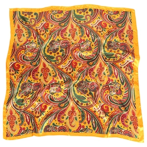 Vintage μεταξωτό μαντήλι 90x90cm με σχέδιο λαχούρι και ζωηρό κίτρινο σατέν περίγραμμα