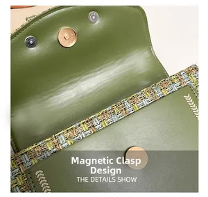 Vue rapprochée du fermoir magnétique du sac en cuir vert avec détails de bordure en tweed