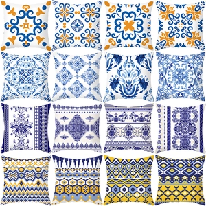 Housse de Coussin Ethnique Bohème Bleu Jaune Motif Floral Géométrique Peau de Pêche Taie d'Oreiller Décorative pour Canapé Salon