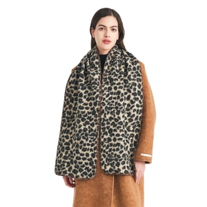 Thick leopard print loop yarn scarf for women paired with brown winter wool coat