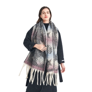 Winter chunky star knit scarf with mohair-like texture and long decorative fringes