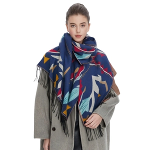 Châle jacquard d'hiver aux motifs géométriques avec franges pour un look ethnique chaud