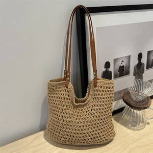 Women Woven Straw Tote Bag Large Capacity Hollow Out Crochet Beach Vacation Shoulder Bag With PU Leather Strap Rivet