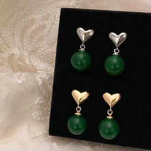 Heart Copper Dangle Earrings With Green Chalcedony Round Bead Pendant For Women Elegant Vintage Jewelry