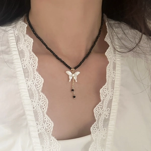 Collier Pendentif Papillon Élégant Avec Perles D Eau Douce Et Perles De Spinelle Noire Coquillage Mop Frange Bijoux Femmes